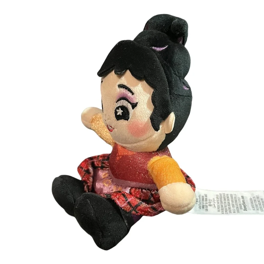 2025 Disney Store Hocus Pocus Mary Sanderson Plush Doll Small Wishables Toy - Picture 3 of 4